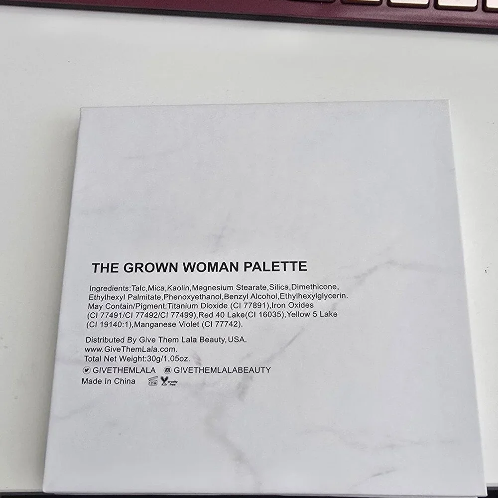 Give Them Lala Beauty GROWN WOMAN EyeShadow Palette 30g Full Size 9 Shades